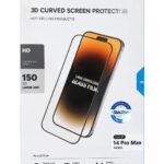 نمای نزدیک از گلس محافظ صفحه نمایش آیفون (گلس) کوزوم روی گوشی آیفون 14 Pro Max